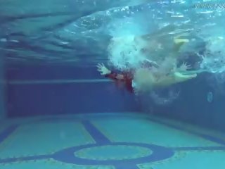 Andreina de luxe v lákavý underwatershow: zadarmo hd špinavé klip 9c