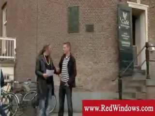 Cây mun đi theo làm việc trong amsterdam