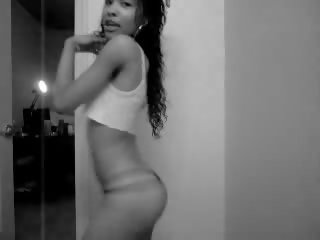 Latina does a passionate erotic dance Video