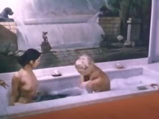 Marianne bouquet 1972, brezplačno xczech seks film prikaži 4e